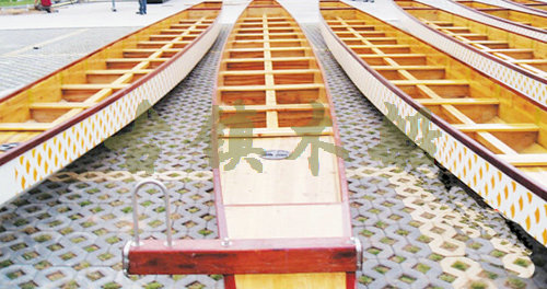 木質(zhì)龍舟